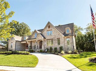 2312 Dogwood Grove Cir, Signal Mountain, TN 37377