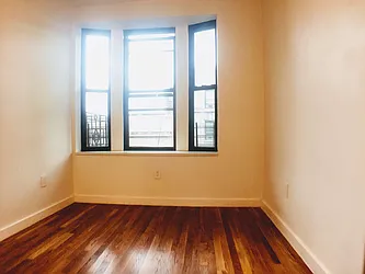 Rented by Uptown Flats LLC