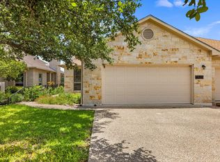 449 Summit Cir, Fredericksburg, TX 78624