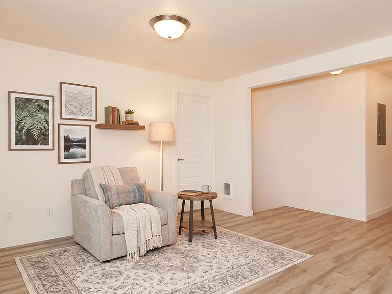 24th Ave NW - Located in Vibrant Ballard — Photo 39