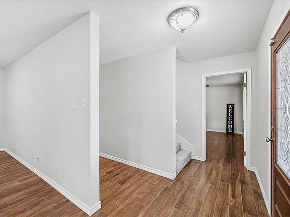 4th image of 3105 Price St