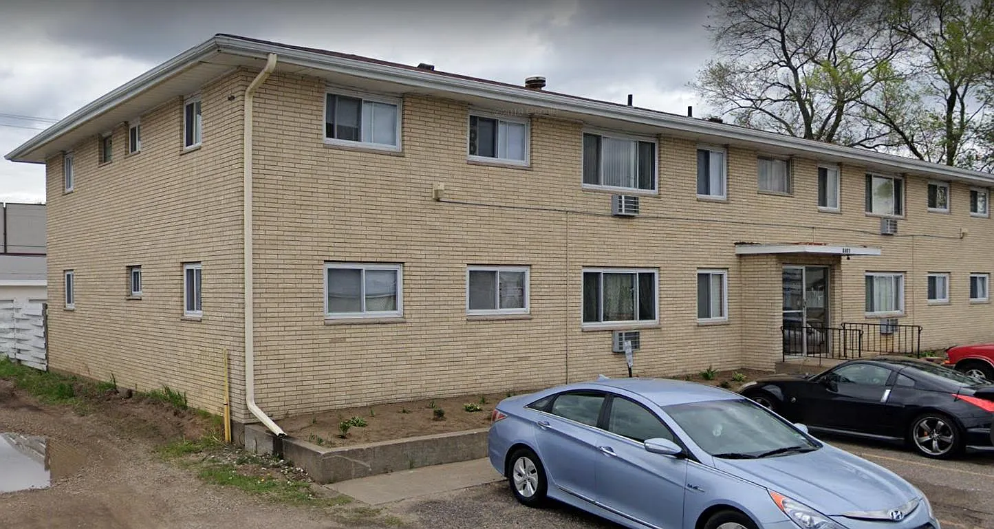 2 bed, 980 sqft, $1,260 — Photo 3