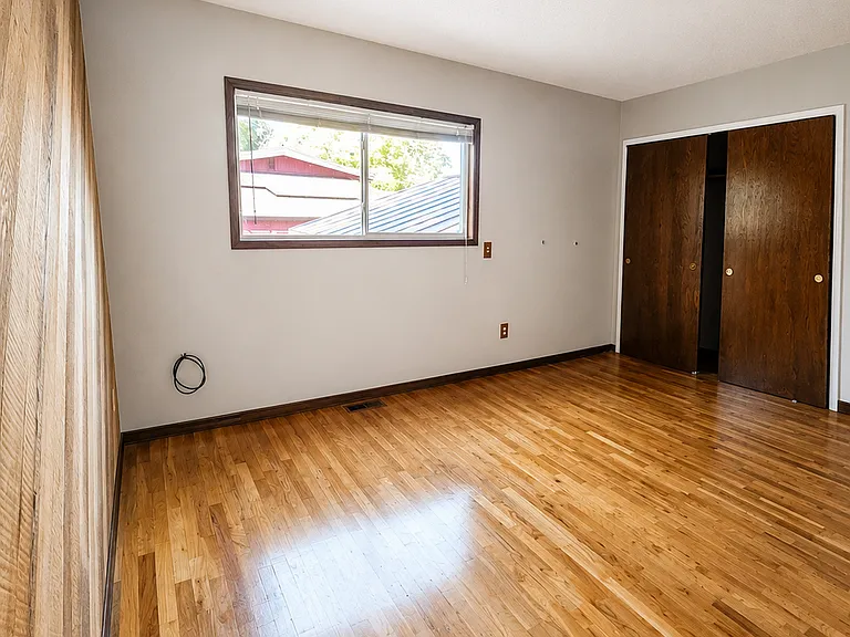 5505 SW 196th Ave — Photo 7