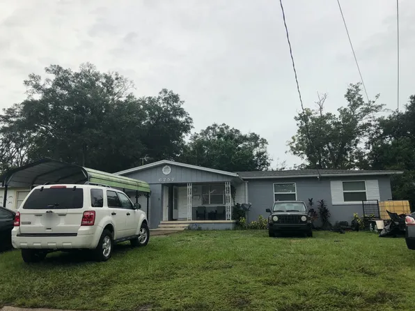 6257 Mercado Dr, Jacksonville, FL 32210