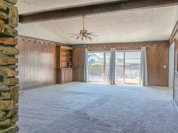 4th image of 10304 E 25th Pl