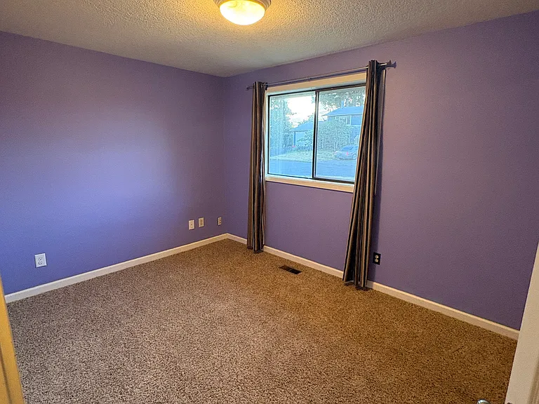 13081 Setera Cir — Photo 8
