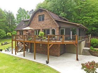 Sweetwater Bend Dr, Hayesville, NC 28904