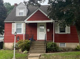 136 W Park Ave, Maple Shade, NJ 08052