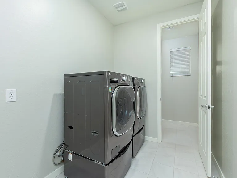 9838 E Resistance Ave — Photo 16