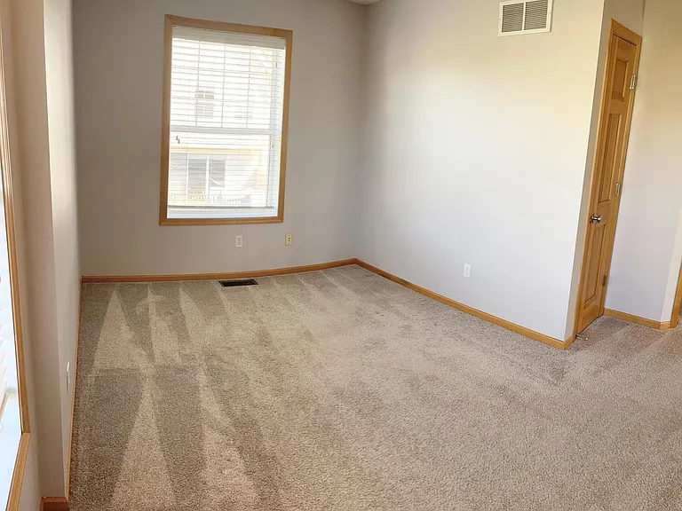 11257 Preswick Blvd — Photo 8