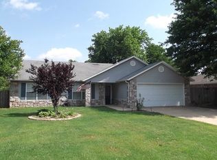 110 Ivy Pl, Bentonville, AR 72712