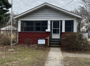 2417 Oak Grove Pl, Toledo, OH 43613