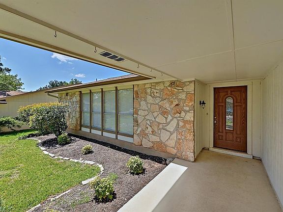 3rd image of 3707 Tarragona Ln