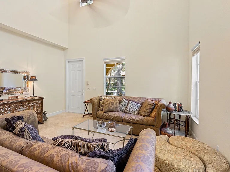 1043 Vintner Blvd — Photo 18
