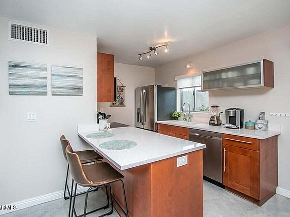 5th image of 1630 E Georgia Ave Unit 108