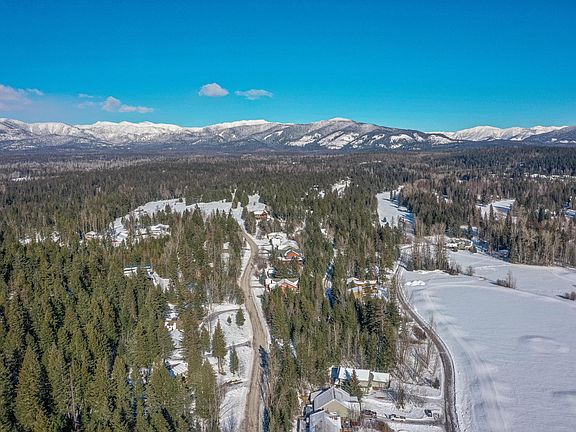 2nd image of 280 Meadow Lake Dr