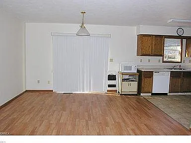 3732 Brainard Rd — Photo 3