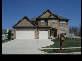 2721 Alum Crossing Dr, Lewis Center, OH 43035