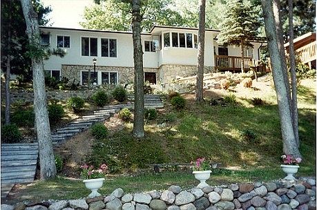 1st image of E1242 County Park Ln