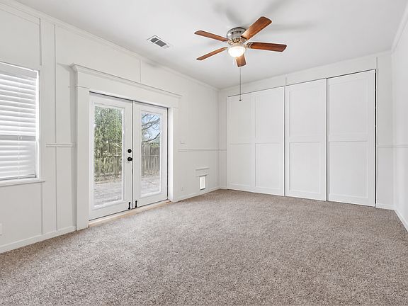 3rd image of 180 N 7th St