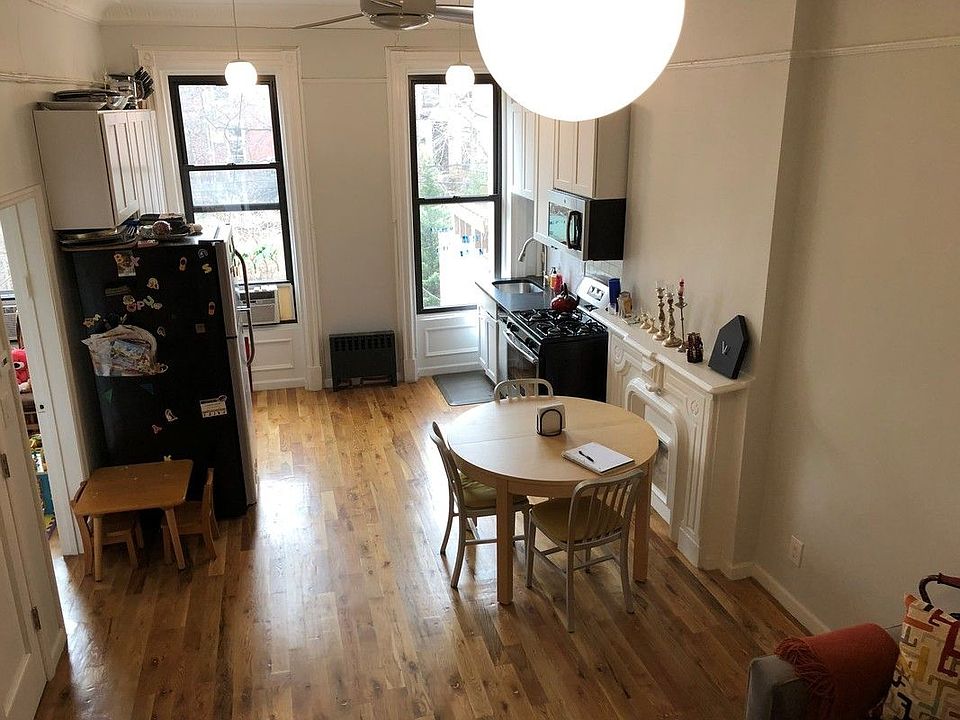 1st image of 164 Saint Marks Ave #2