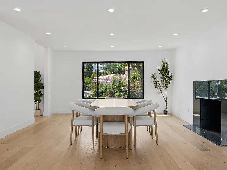 18101 Green Meadow Dr — Photo 29