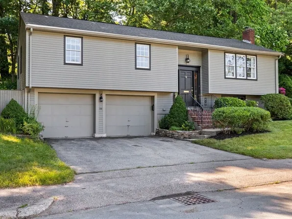 180 Lisle St, Braintree, MA 02184