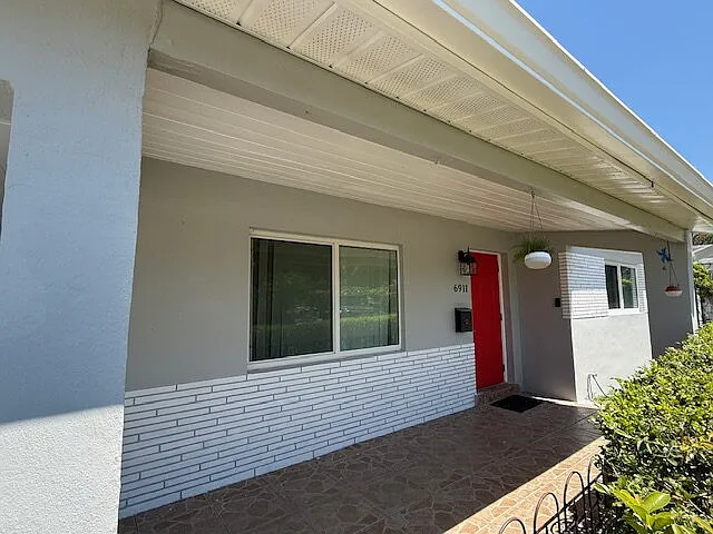 6911 SW 12th St — Photo 6