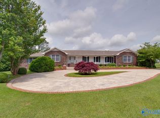 1529 Friendship Rd NE, Arab, AL 35016