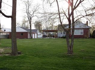 1215 Alton St, Beech Grove, IN 46107