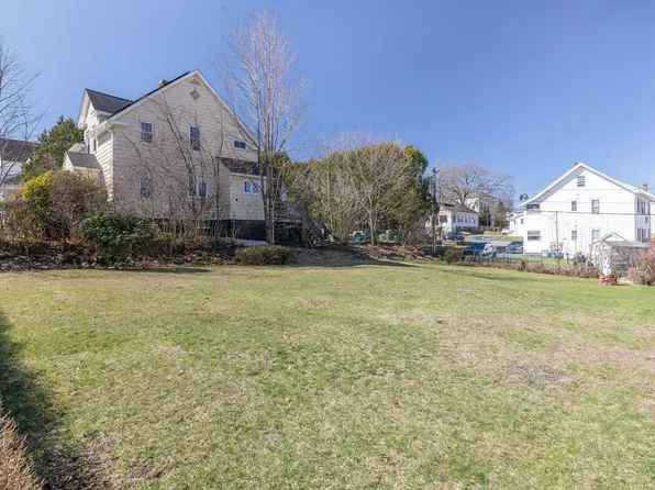 118 Dana Ave, Worcester, MA 01604