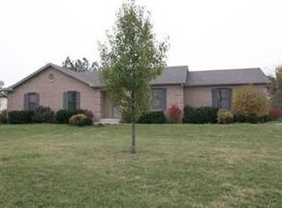 1700 Titus Rd, Springfield, OH 45502