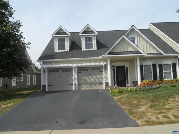 1635 Sawgrass Ct, Charlottesville, VA 22901