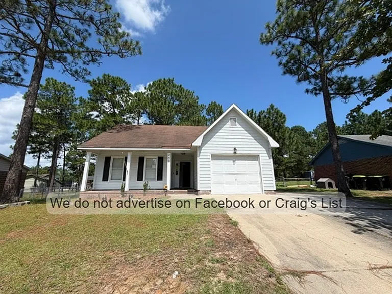 209 Eppingdale Dr — Photo 1