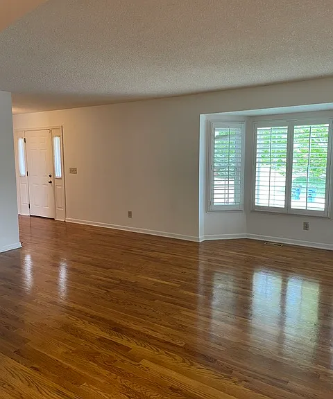 9365 Princeton Cir — Photo 12