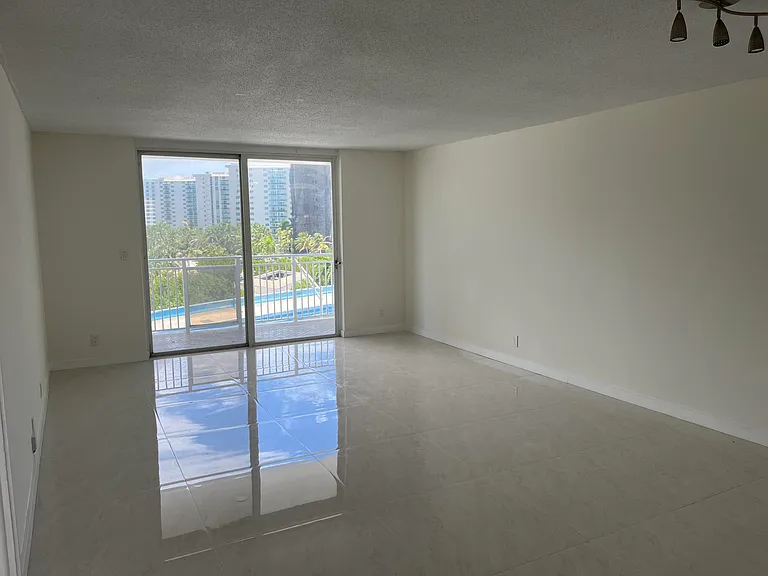 1801 S Ocean Dr #633 — Photo 7