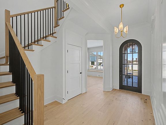 4th image of 6061 Congress Dr Lot 2668