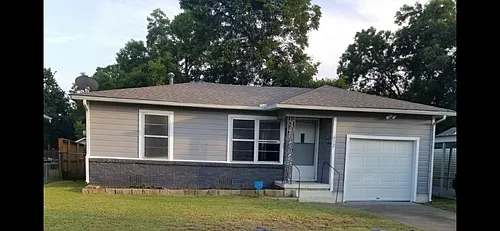 612 E Orange St Photo 1