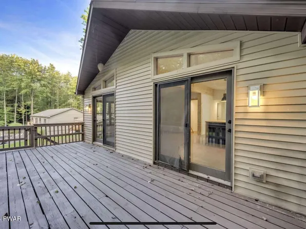 74 Orion Way, Lake Ariel, PA 18436