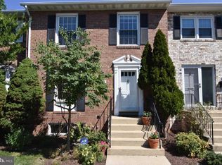 3302 Spring Ln, Falls Church, VA 22041