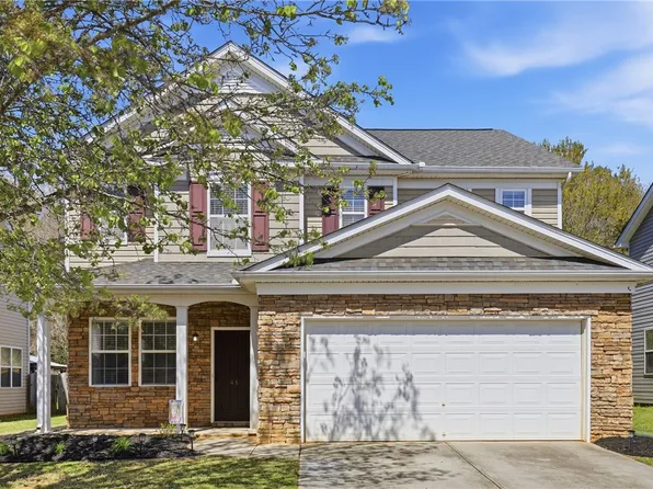 41 Border Ave, Simpsonville, SC 29680