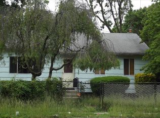 48 Bethpage Rd, Copiague, NY 11726