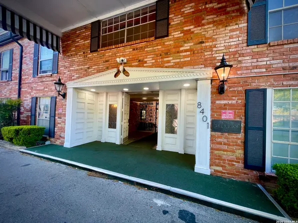 8401 N New Braunfels #120A & 121A, San Antonio, TX 78209