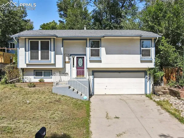2706 N Chestnut St, Colorado Springs, CO 80907