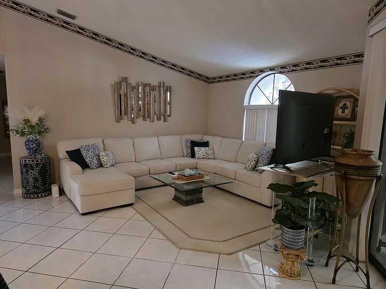 5188 Europa Dr #P — Photo 10