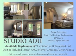 177B Mountain Rd #177B, Cape Neddick, ME 03902