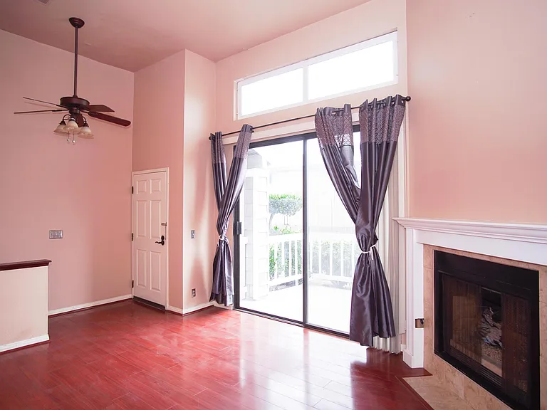 1214 S Mayflower Ave #D — Photo 4