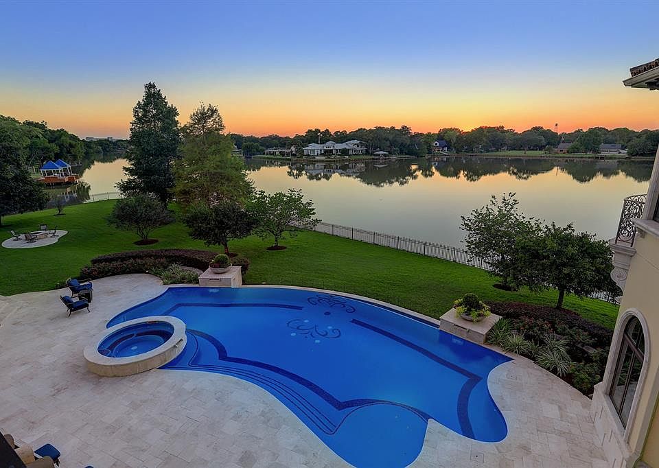 11 Paradise Point Dr, Sugar Land, TX 77478 | MLS #67930913 | Zillow