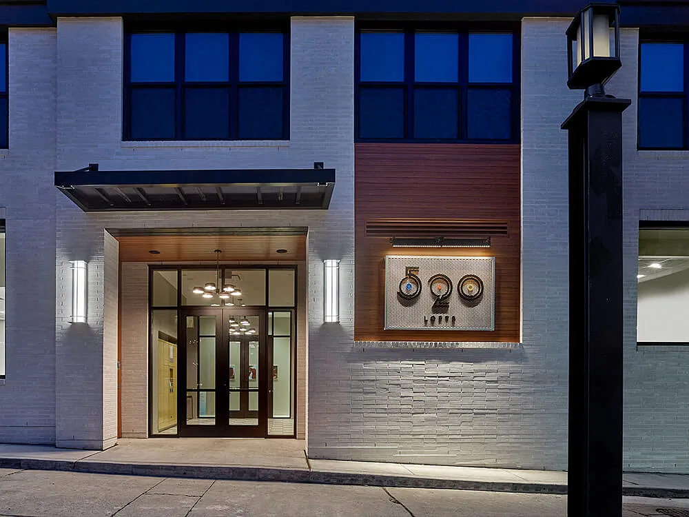 520 Lofts — Photo 3