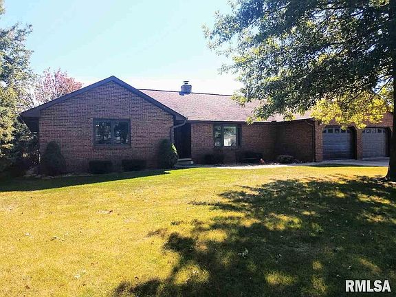 3rd image of 11 Braden Ct